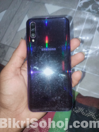 Samsung A30s